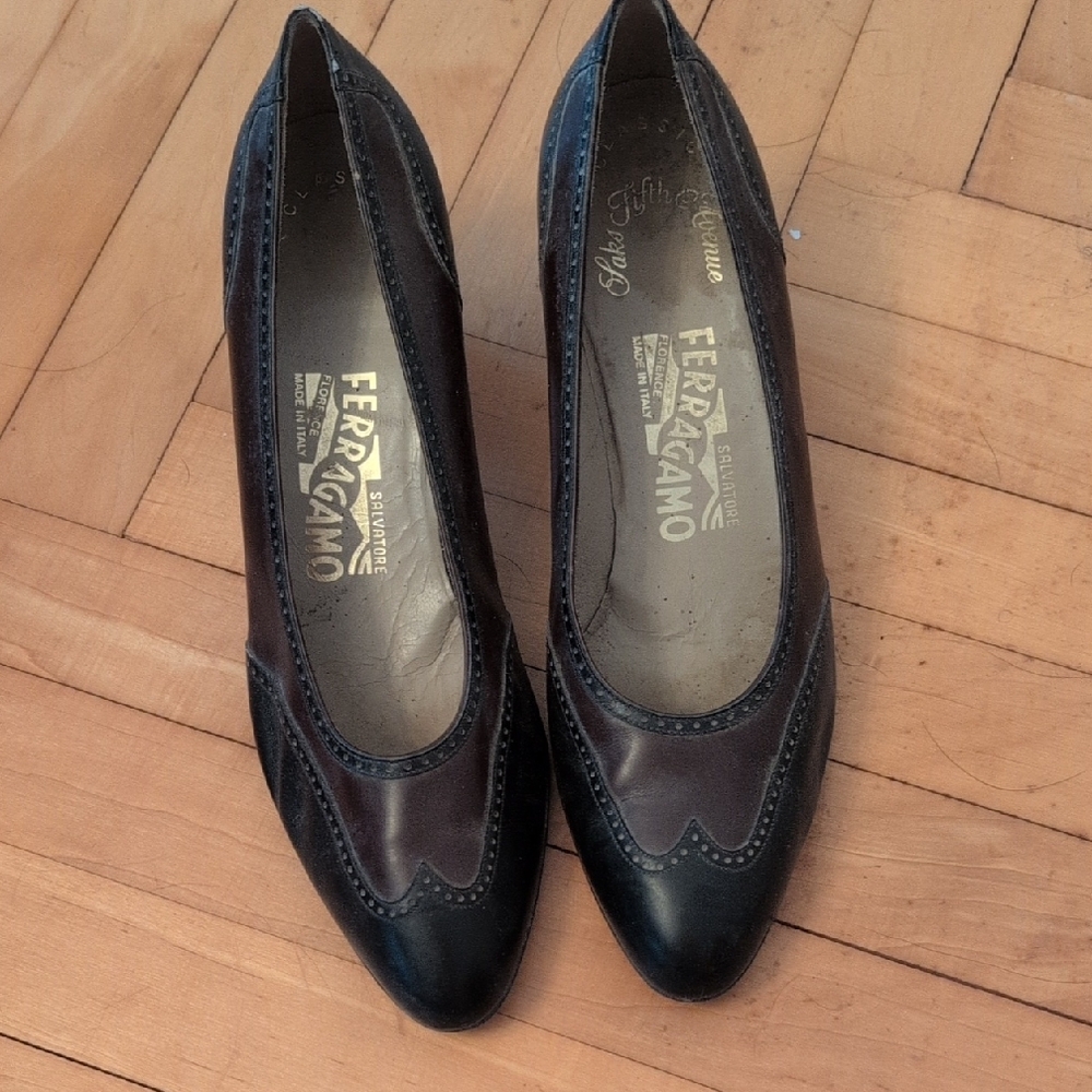 Salvatore Ferragamo Women's Black and Brown Heels Size 9